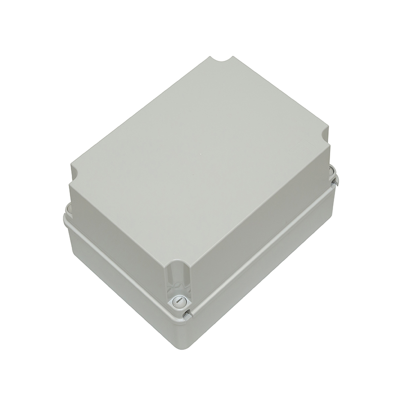 Coffret plastique  300 x 220 x 180