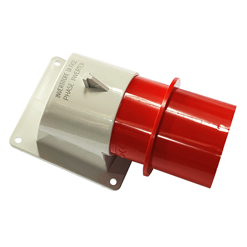 Prise électrique  mâle saillie 90° 3P + N + T 32A 400V 6H avec inverseur de phase